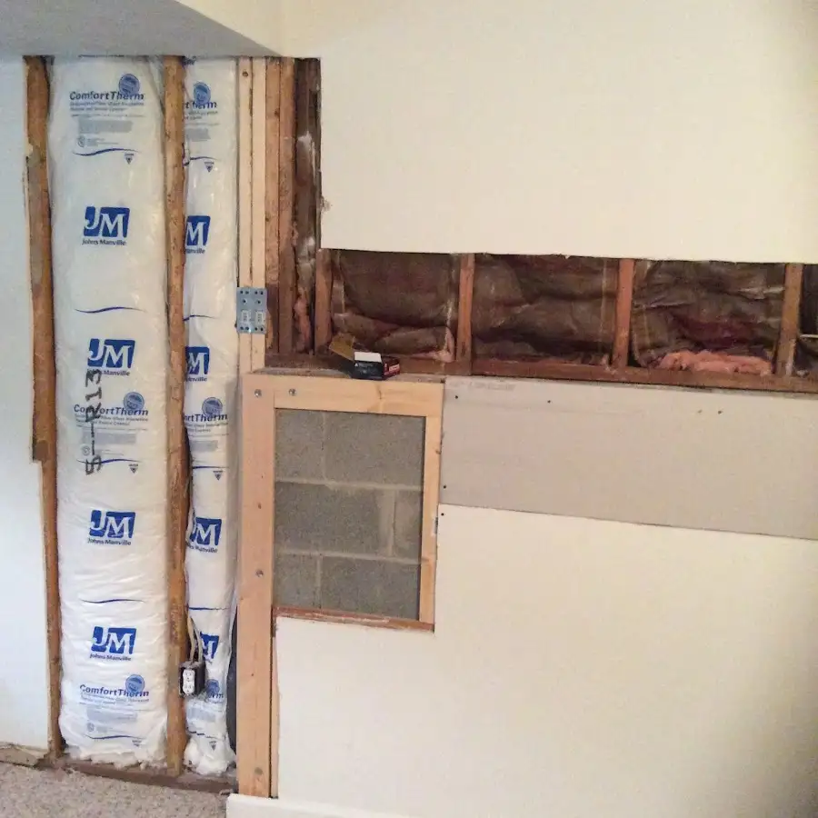 Wall insulation replacement during Structural Drying in Maplewood